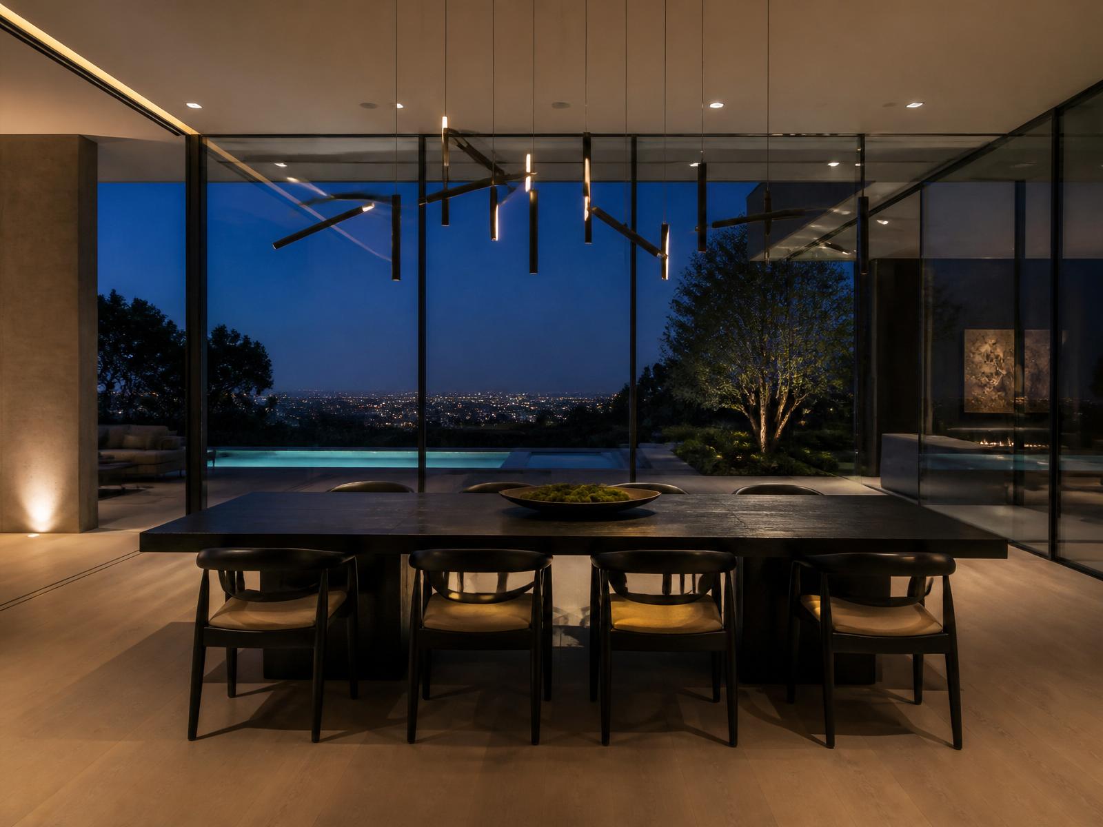 Dining Gallery